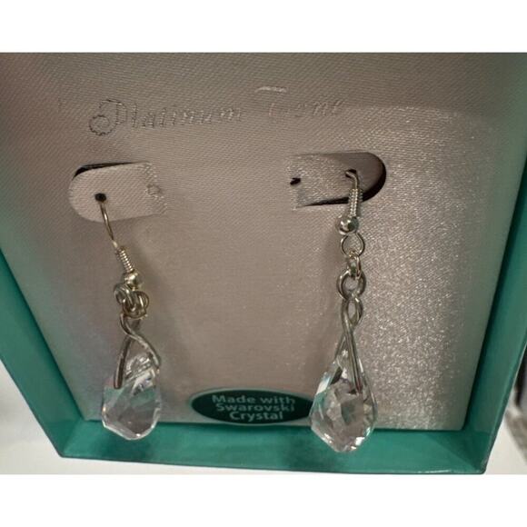 Swarovski Crystal Teardrop Dangle Earrings Platinum Tone Hooks New in Gift Box - Picture 4 of 4